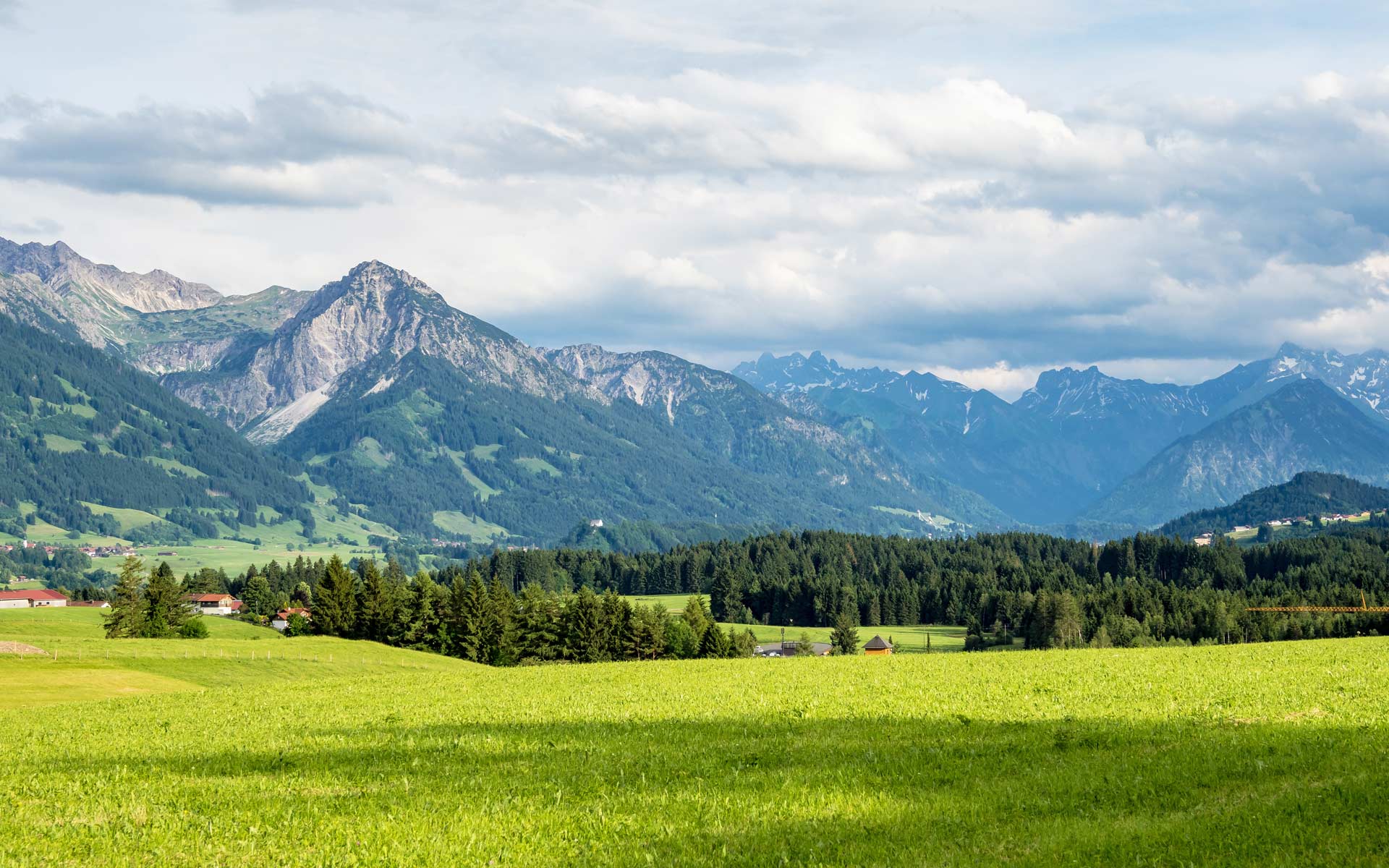 Herrlicher Traumlage direkt am Tiefenberger Moos.